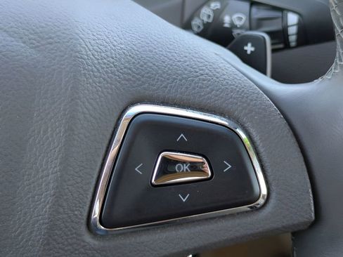 Used 2017 Lincoln MKX Reserve w/ Driver Assistance Package image 27