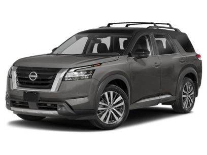 Used 2022 Nissan Pathfinder Platinum w/ Lighting Package (N93)