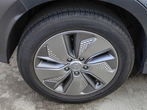 Used 2021 Hyundai Kona SEL image 10