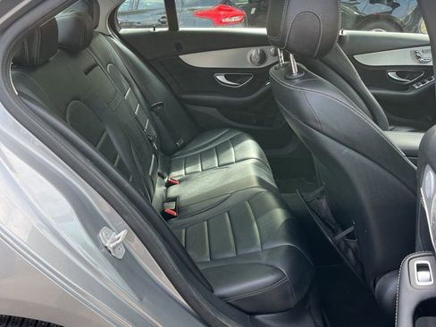 Used 2015 Mercedes-Benz C 300 4MATIC Sedan image 11