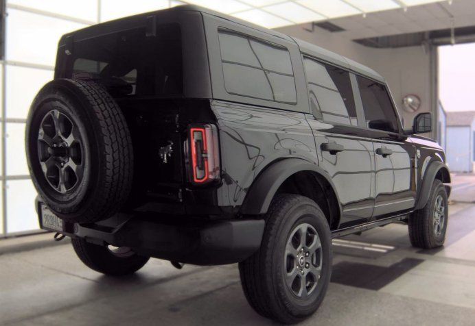 Used 2024 Ford Bronco Big Bend AWD/4WD image 2