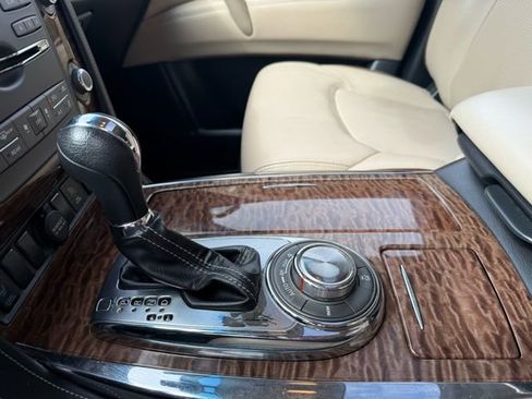 Used 2017 Nissan Armada SL w/ Moonroof Package image 17