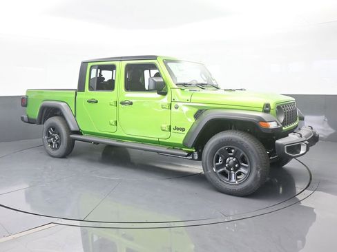 New 2026 Jeep Gladiator Sport image 8