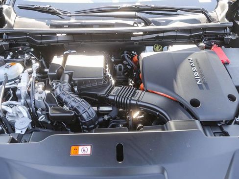 New 2026 Nissan Rogue Platinum AWD/4WD image 13