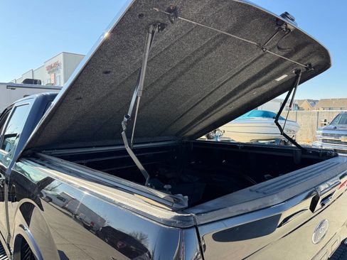 Used 2020 Ford F150 Lariat w/ Max Trailer Tow Package image 31