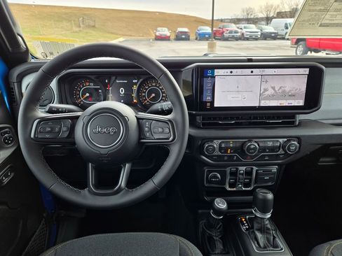 New 2026 Jeep Gladiator Sport image 17