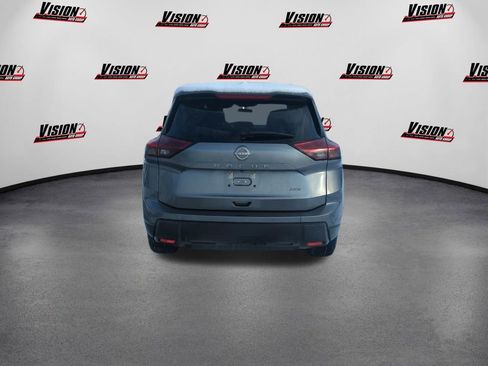 Certified 2025 Nissan Rogue SV image 6