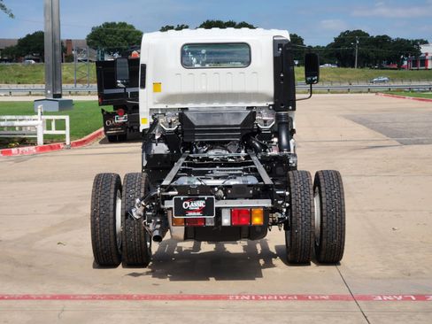 New 2025 Chevrolet Low Cab Forward 5500XG image 7