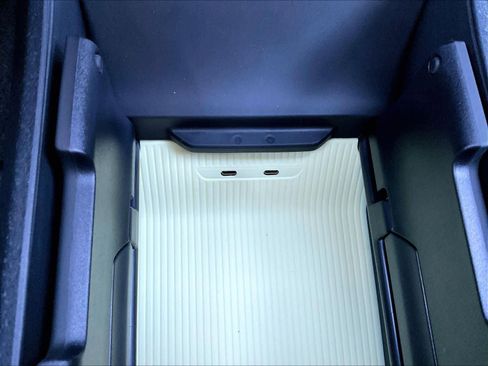 New 2026 Volvo EX30 Ultra w/ Climate Package image 23