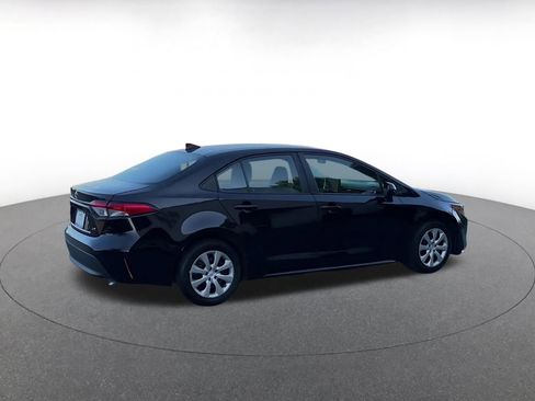 Used 2023 Toyota Corolla LE image 14