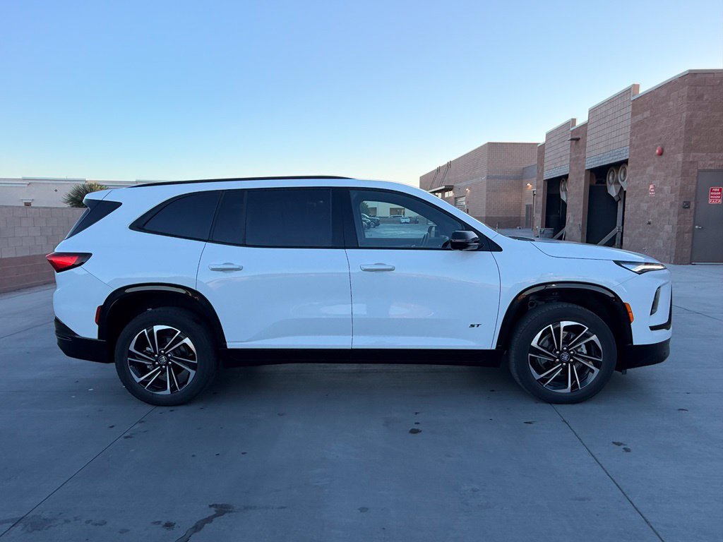 Used 2026 Buick Enclave Sport Touring AWD/4WD image 6