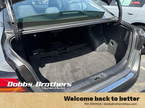 Used 2023 Nissan Altima 2.5 SV FWD image 36