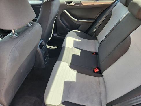 Used 2018 Volkswagen Jetta S image 18