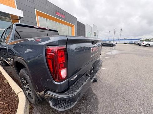 Used 2021 GMC Sierra 1500 Elevation w/ Preferred Package AWD/4WD image 4