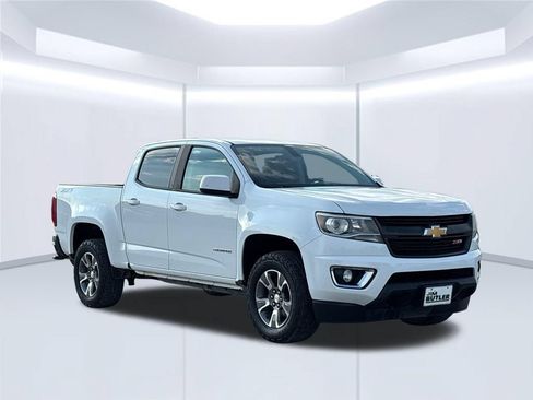 Used 2016 Chevrolet Colorado Z71 AWD/4WD image 8