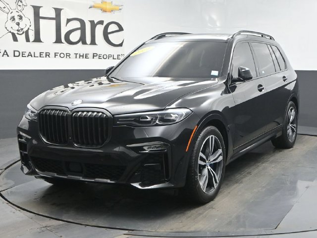 Used 2021 BMW X7 xDrive40i w/ M Sport Package AWD/4WD image 40
