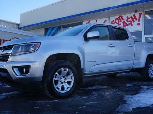 Used 2018 Chevrolet Colorado LT w/ LT Convenience Package image 4