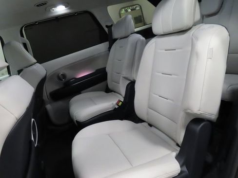 Used 2026 Hyundai Palisade Calligraphy FWD image 19