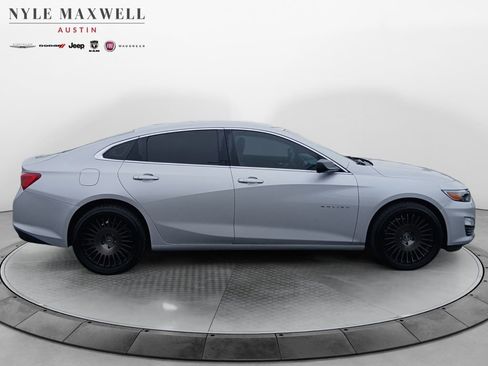 Used 2019 Chevrolet Malibu LS w/ LPO, Convenience Package 1 FWD image 17