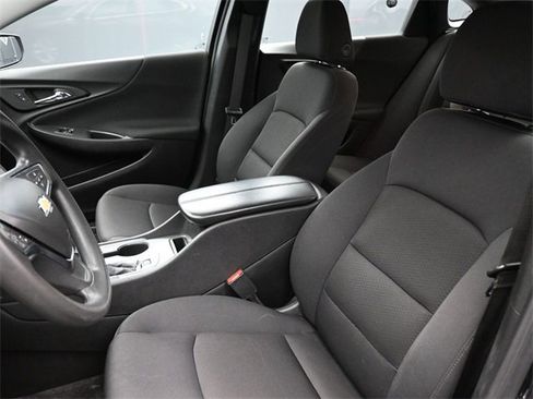 Used 2024 Chevrolet Malibu LT image 14