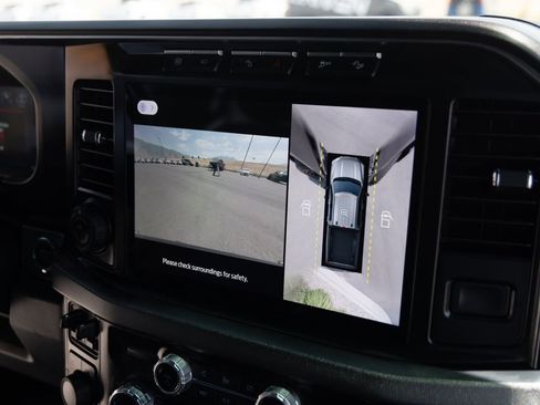 Used 2024 Ford F350 Platinum w/ FX4 Off-Road Package image 30