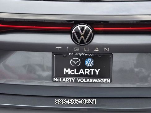 Used 2025 Volkswagen Tiguan S FWD image 15