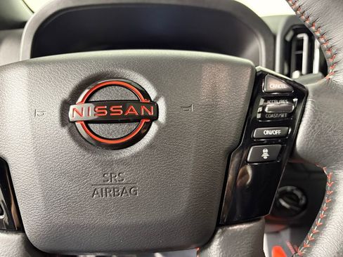 Used 2025 Nissan Frontier PRO-4X w/ Pro Premium Package image 23