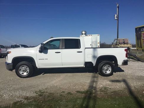 Used 2020 Chevrolet Silverado 2500 W/T w/ WT Convenience Package image 6