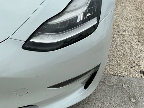 Used 2019 Tesla Model 3 Long Range image 10