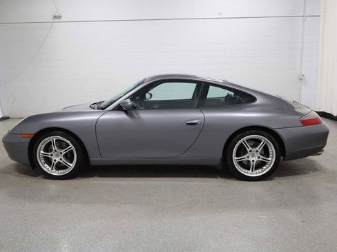 Used 2001 Porsche 911 Carrera image 2