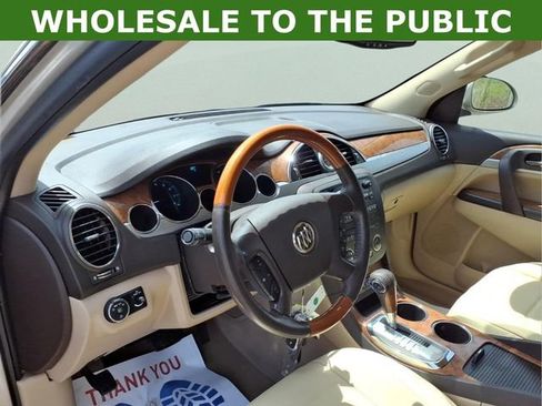Used 2011 Buick Enclave CXL FWD image 12