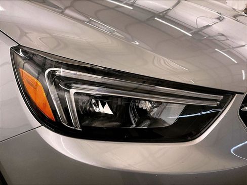 Used 2021 Buick Encore Preferred w/ Safety Package AWD/4WD image 27