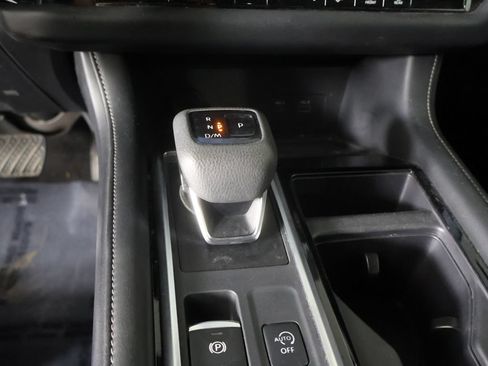 Used 2023 Nissan Pathfinder SL AWD/4WD image 49
