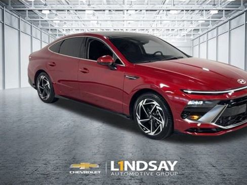 Used 2024 Hyundai Sonata SEL w/ Convenience Package image 3