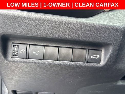 Used 2022 Toyota RAV4 XLE Premium FWD image 25