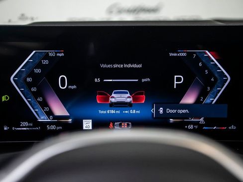 Used 2025 BMW 230i 230i w/ M Sport Package image 29