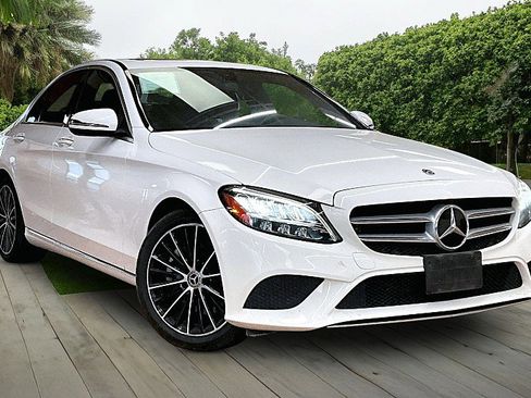 Used 2021 Mercedes-Benz C 300 Sedan w/ Premium Package image 11