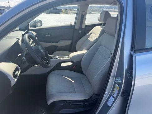 Certified 2024 Honda HR-V LX image 14