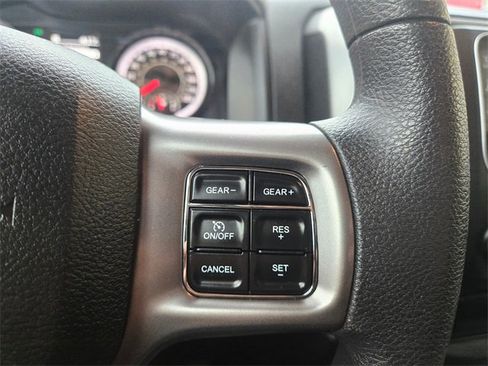 Used 2024 RAM 1500 Classic SLT image 27