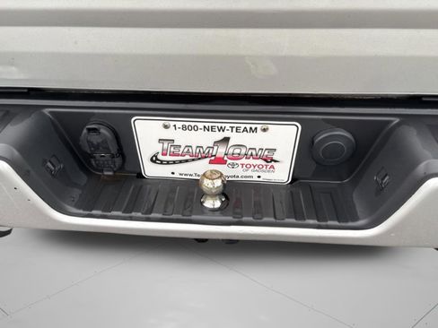 Used 2020 Chevrolet Colorado LT AWD/4WD image 38