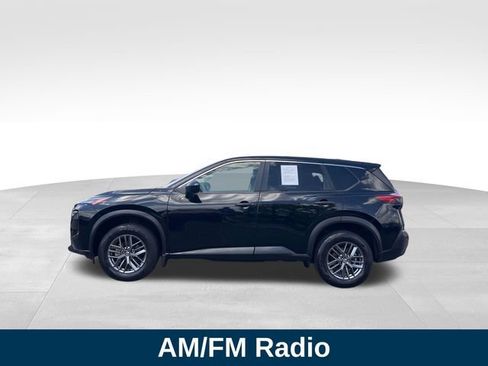 Used 2021 Nissan Rogue S FWD image 2