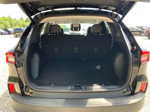 Used 2023 Ford Escape Platinum AWD/4WD image 16