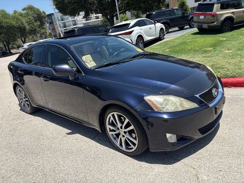 Used 2008 Lexus IS 250 w/ Premium Pkg RWD image 7
