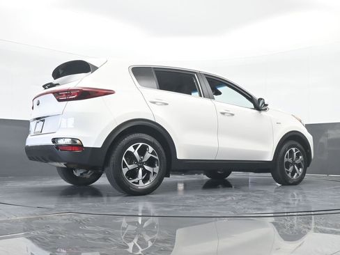 Used 2020 Kia Sportage LX image 59