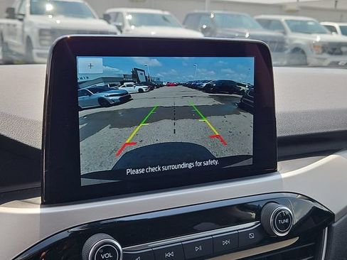 Certified 2022 Ford Escape SE FWD image 18