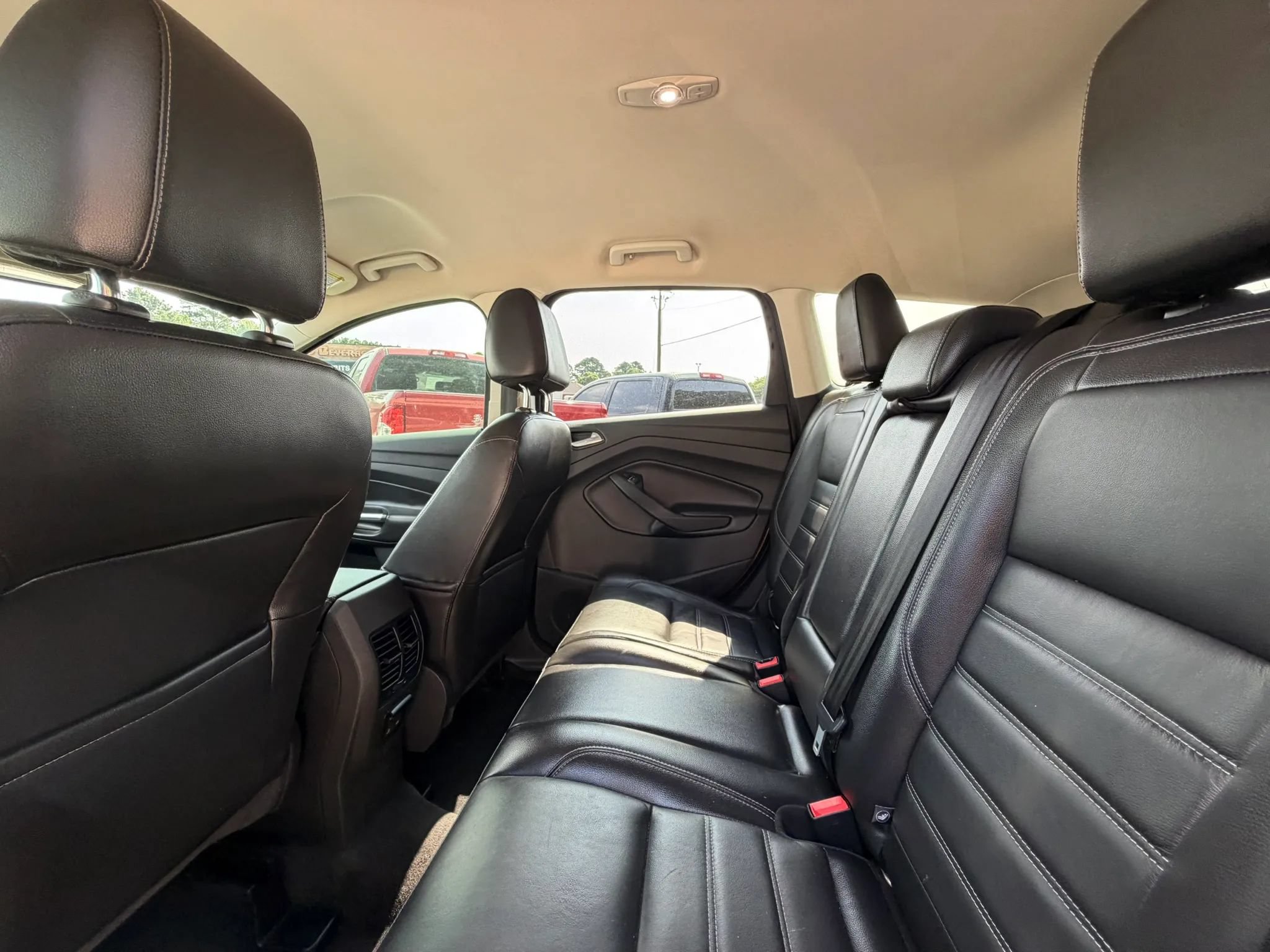 Used 2017 Ford Escape Titanium FWD image 16