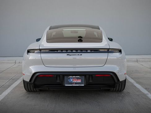 Used 2022 Porsche Taycan 4S AWD/4WD image 10