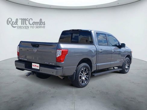 Used 2020 Nissan Titan SV w/ SV Convenience Package AWD/4WD image 5