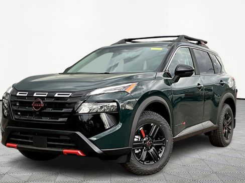 New 2026 Nissan Rogue SV AWD/4WD image 1