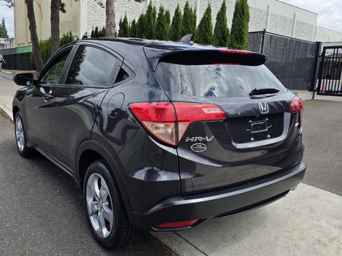 Used 2016 Honda HR-V EX image 7